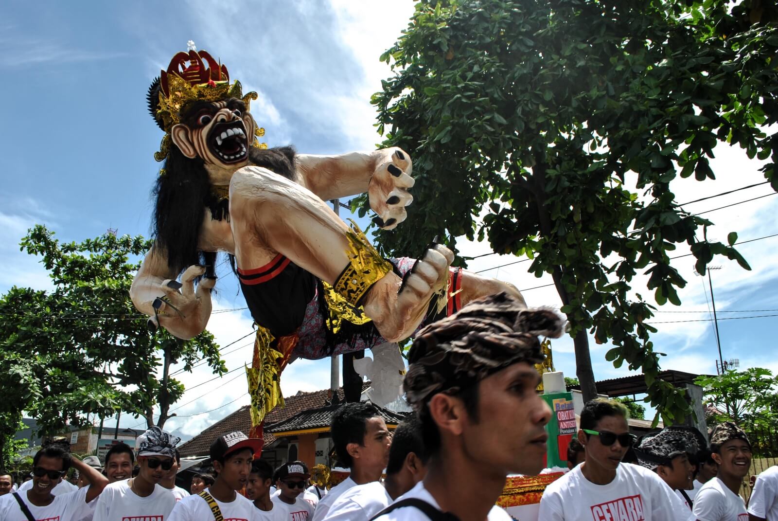 Święto Ogoh-Ogoh na Bali