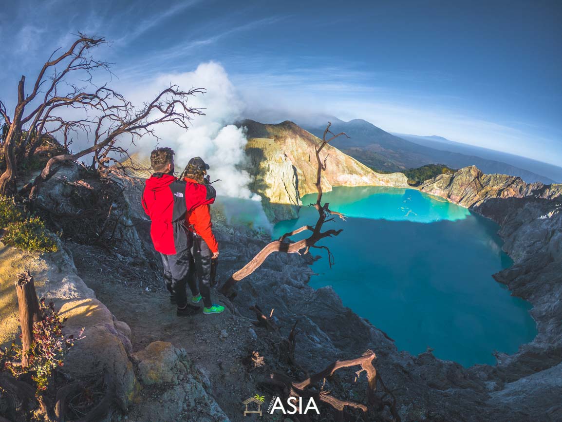 Индонезия - вулкан Иджен на востоке Явы